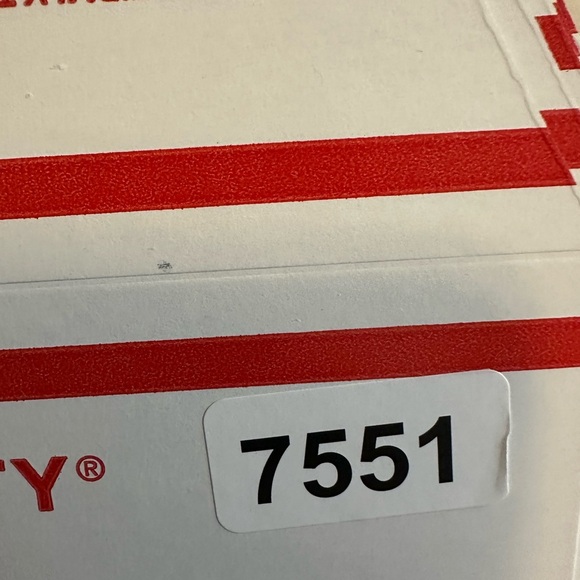 🧡10/$10 Elegant Birthday Card for Mom with Butterfly Design - Picture 3 of 3